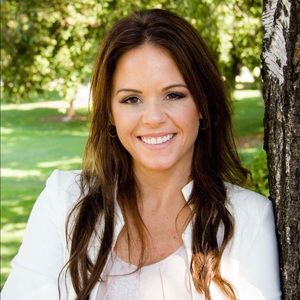 Meet your Posher, Melinda